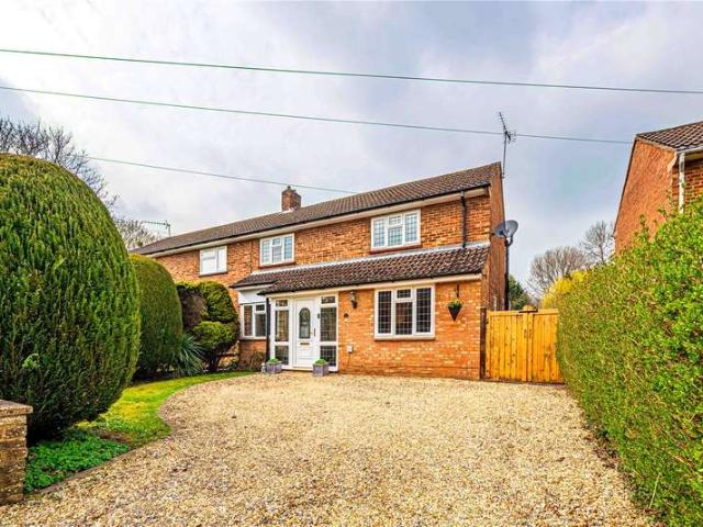 House for sale in Pouchen End, Hertfordshire