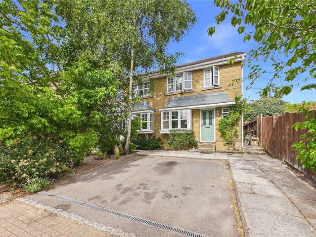 House for sale in Old Dean, Heol-las