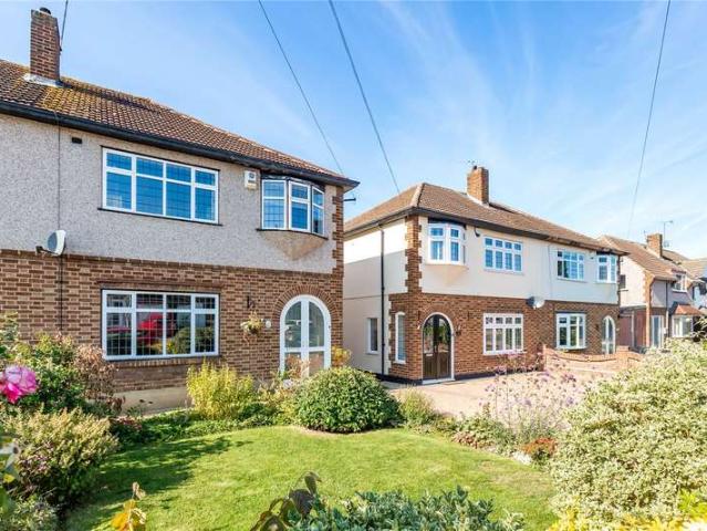 House for sale in Romford, Havering