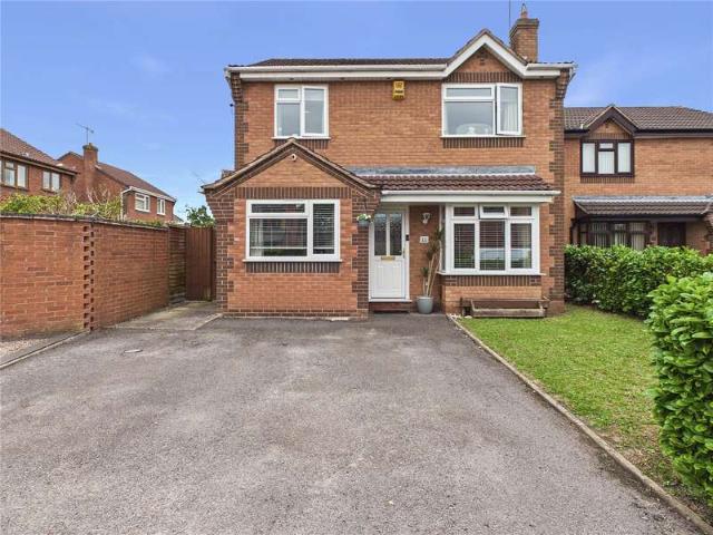 House for sale in Warndon, Worcestershire