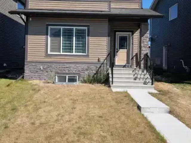 House for rent in Airdrie, Alberta