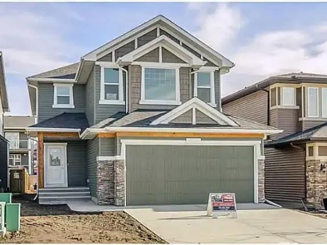 House for rent in Airdrie, Alberta