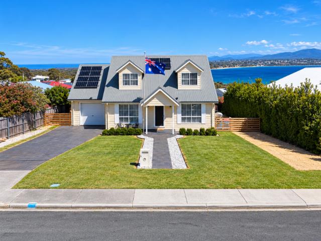 House for sale in Akaroa, Break O'Day