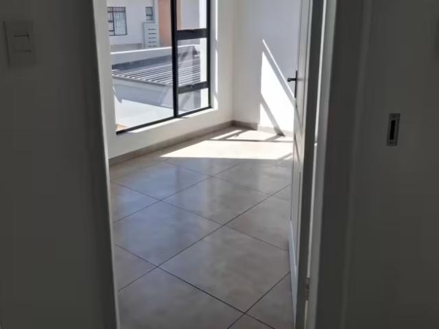 House for sale in Alberante, Alberton