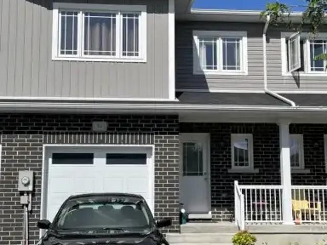 House for rent in ParkSide, Loyalist