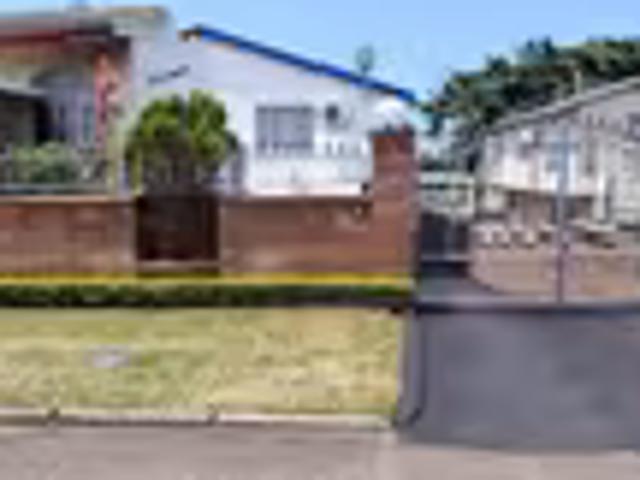 House for sale in Chatsworth, Kwazulu-natal