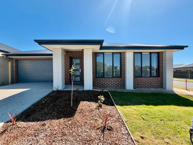 House for rent in Armstrong Creek, Geelong