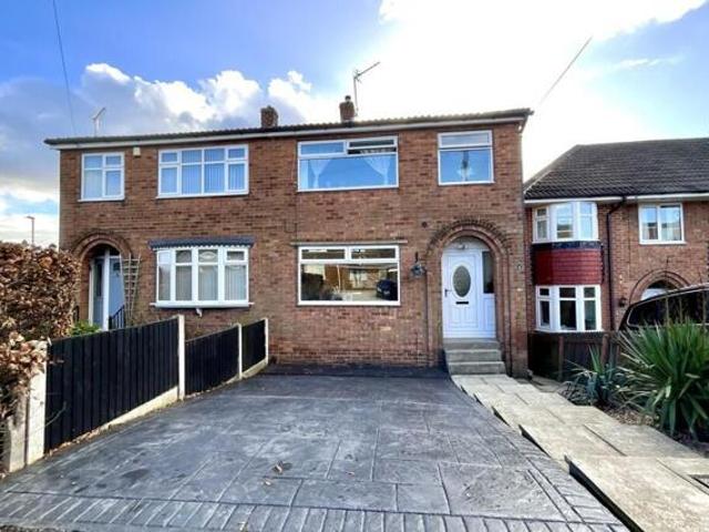House for sale in Aston cum Aughton, Aston