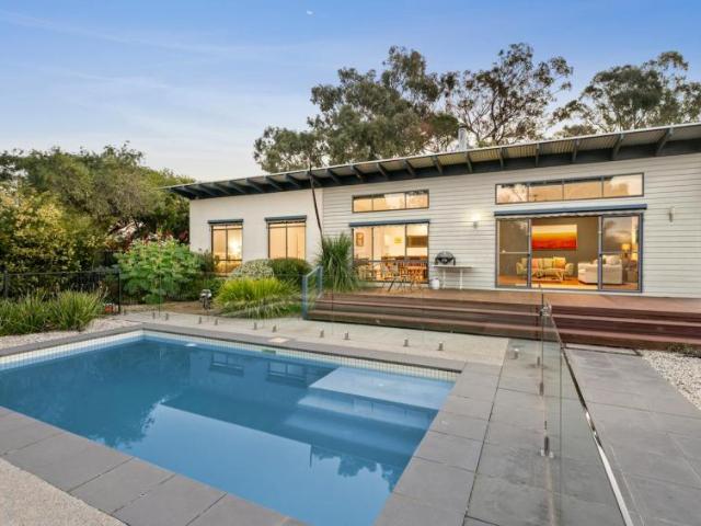 House for sale in Avenel