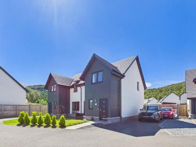 House for sale in Aviemore, Scotland