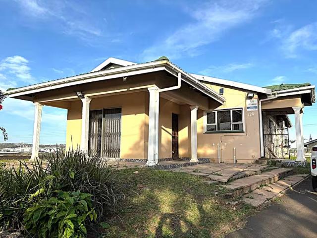 House for sale in Avoca, Durban North