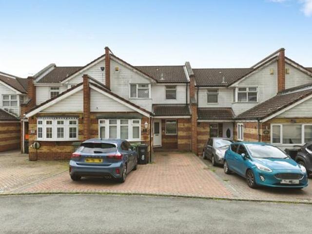House for sale in Vange, Essex