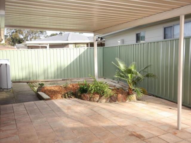 House for rent in Bateau Bay, Central Coast Council