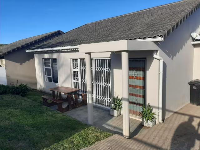 House for sale in East London, Eastern Cape