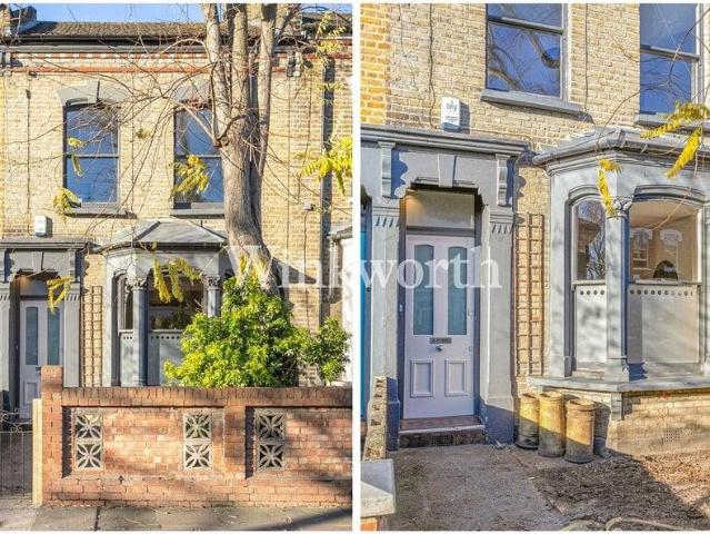 House for rent in Cat Hill, England