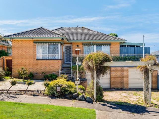 House for sale in Bell Post Hill, Geelong