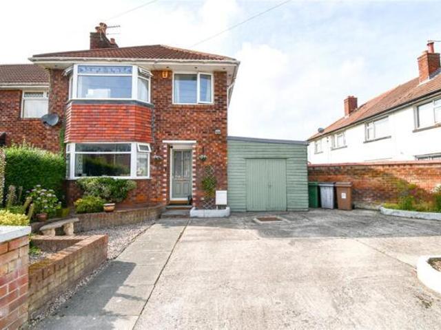 House for sale in Overchurch Hill, Moreton