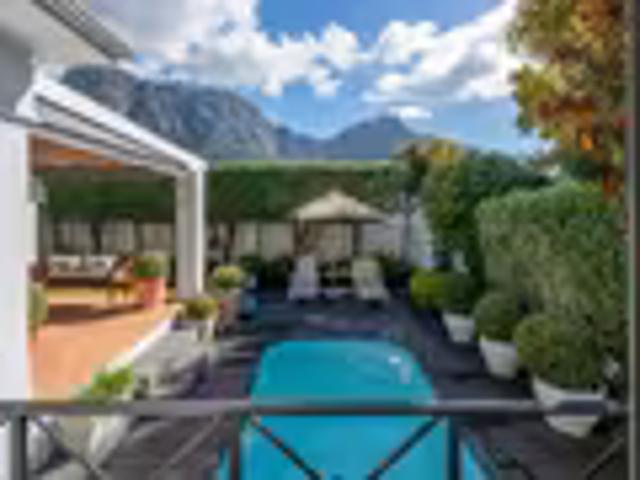 House for sale in Bishopscourt, Cape Town