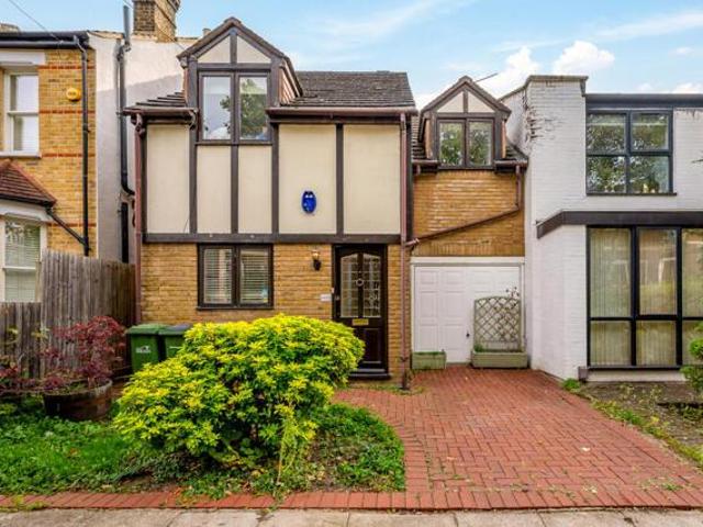 House for rent in Horn Park, Cat Hill