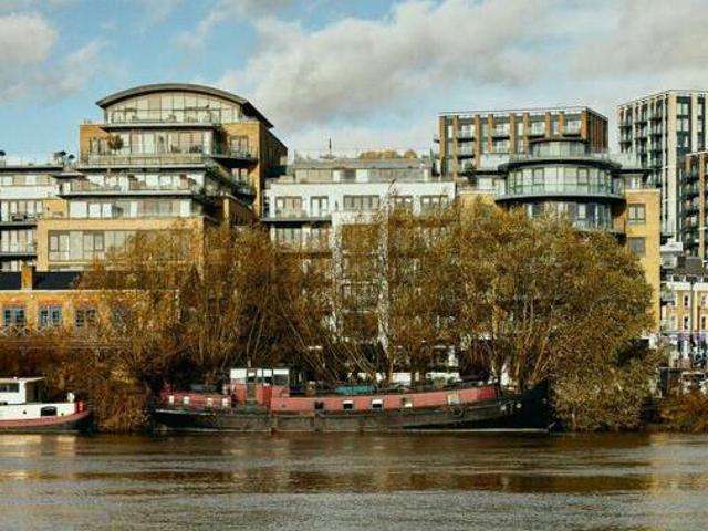 House for sale in Brentford, Greater London