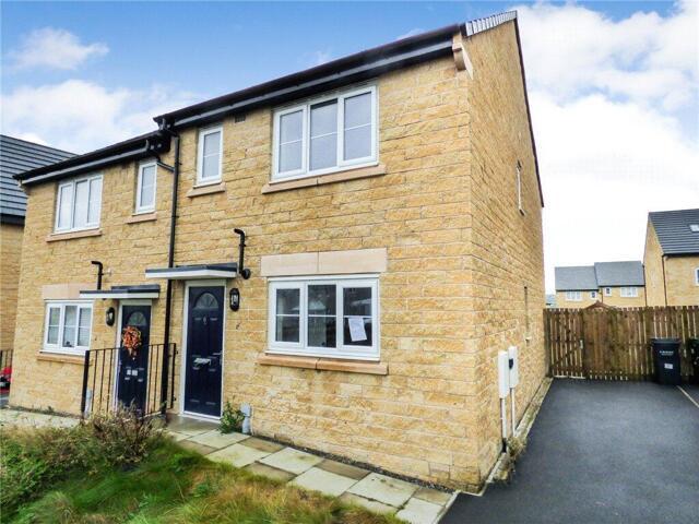 House for sale in Thornton, West Yorkshire
