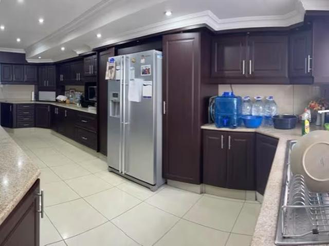 House for sale in Brighton Beach, Durban