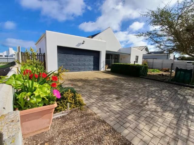 House for sale in West Coast, Britannia Bay