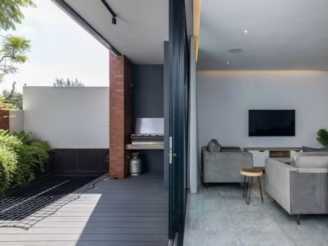 House for rent in Waterkloof, Gauteng