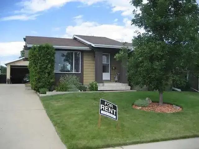 House for rent in Bruderheim, Town of Bruderheim