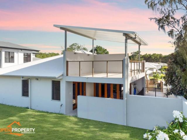 House for sale in Bushland Beach, Townsville City