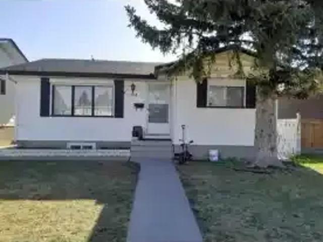House for rent in Northwest, Alberta