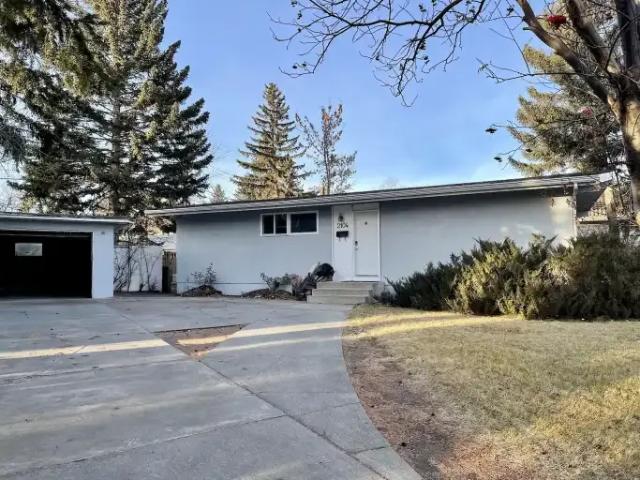 House for rent in North Glenmore, Calgary