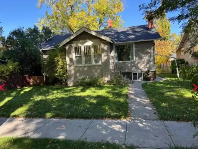 House for rent in Crescent Heights, Calgary