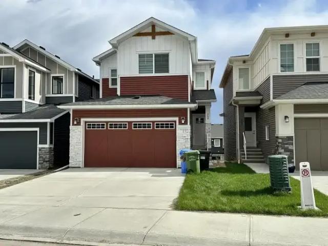 House for rent in Haskayne, Calgary