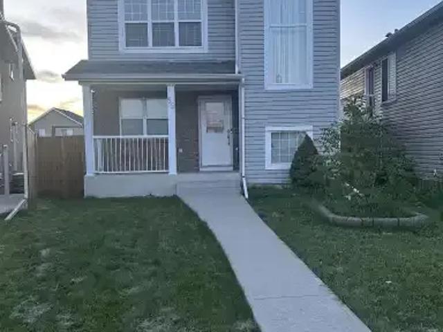 House for rent in Saddle Ridge, Calgary