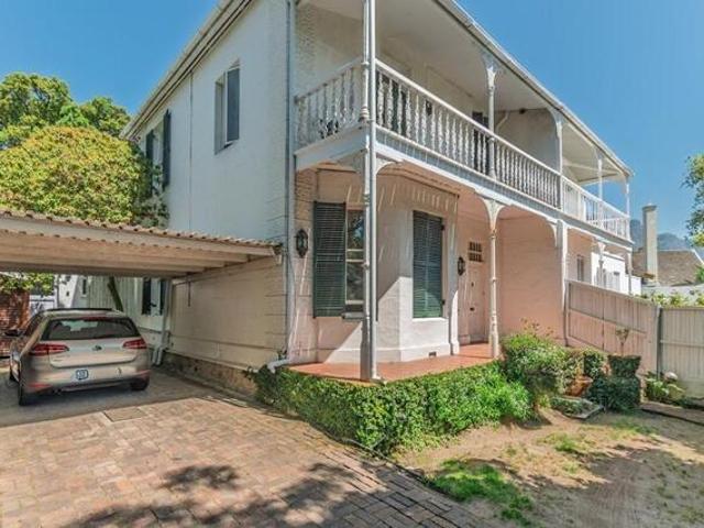 House for sale in Cape Town, Western Cape