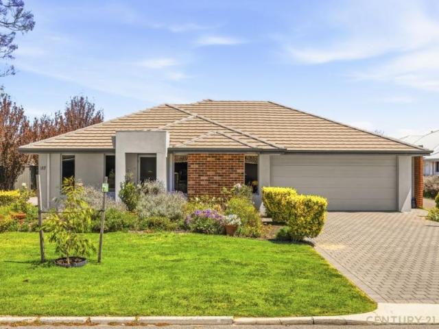 House for sale in Carlisle, Town of Victoria Park