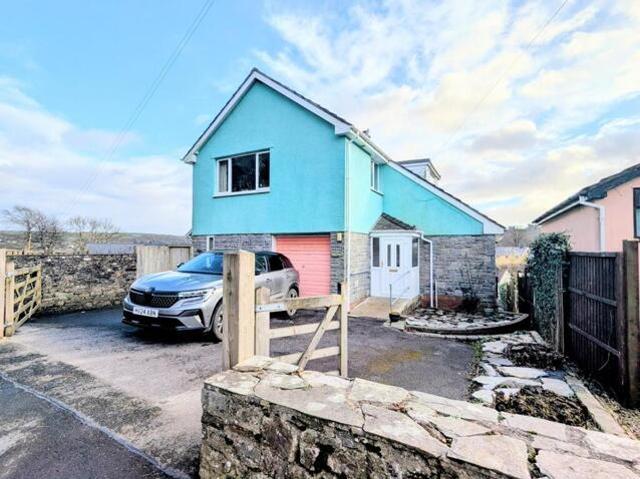House for sale in Llansteffan