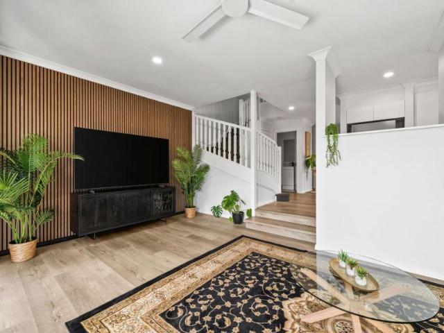 House for sale in Carrara, Gold Coast City