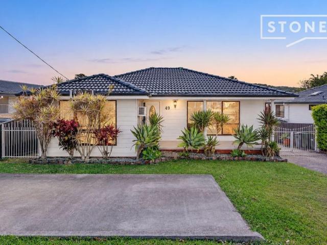 House for sale in Caves Beach, City of Lake Macquarie