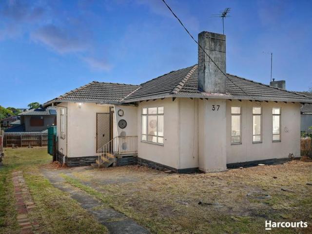 House for sale in Chadstone, Melbourne