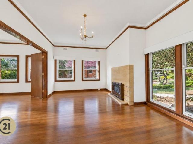 House for sale in Cheltenham, The Council of the Shire of Hornsby