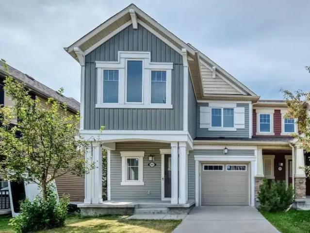 House for rent in Chestermere, Alberta