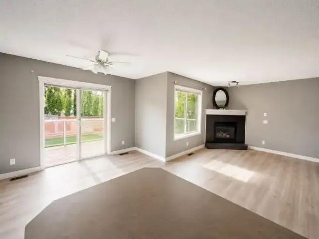 House for rent in Chestermere, Alberta