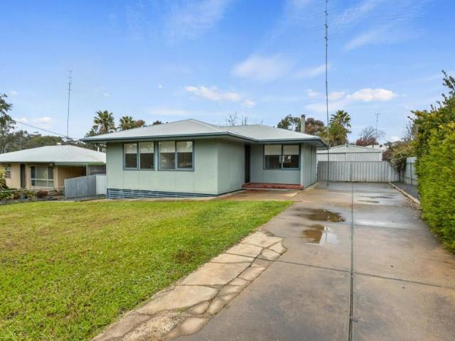 House for sale in Clare, Clare and Gilbert Valleys Council