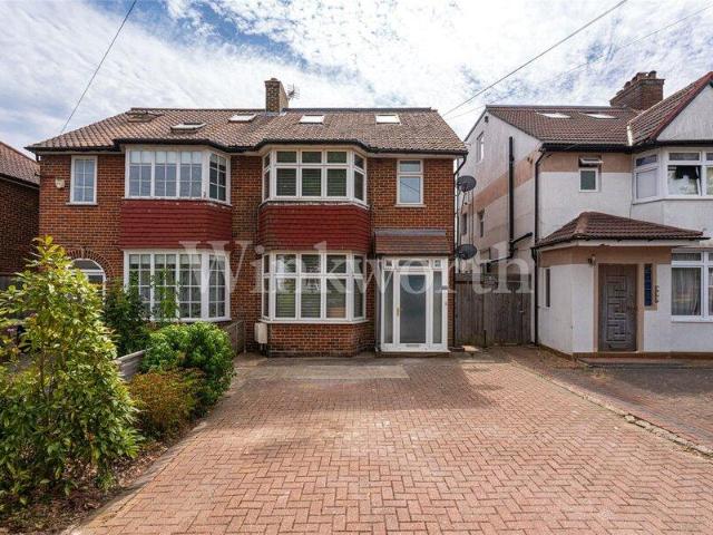 House for sale in Cat Hill, England