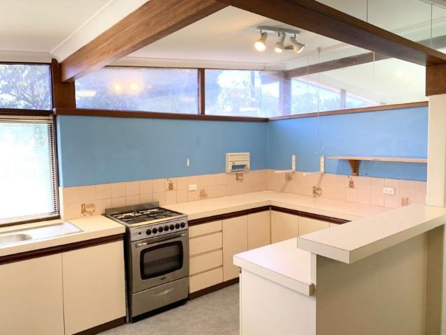 House for rent in Cloverdale, Western Australia