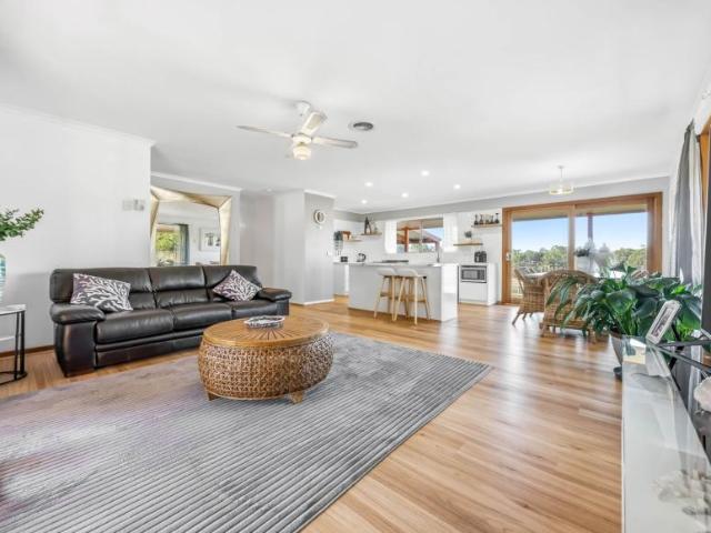 House for sale in Glendaruel, Victoria