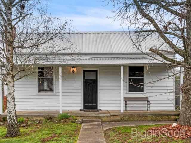 House for rent in Creswick, Shire of Hepburn