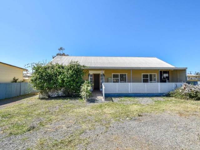 House for sale in Crystal Brook, Port Pirie Regional Council